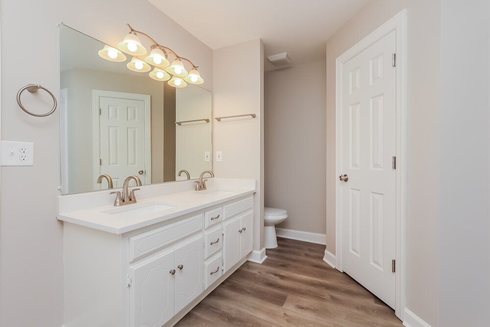 Building Photo - 407 Cindi Ct