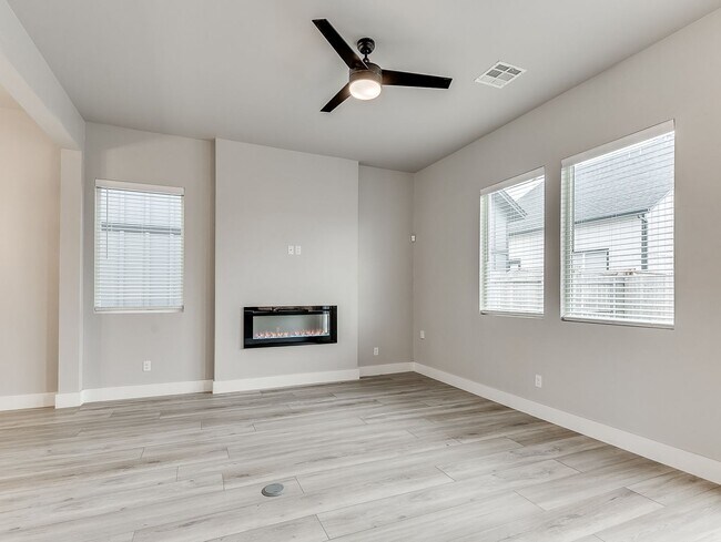 Building Photo - Beautiful home inOklahoma City