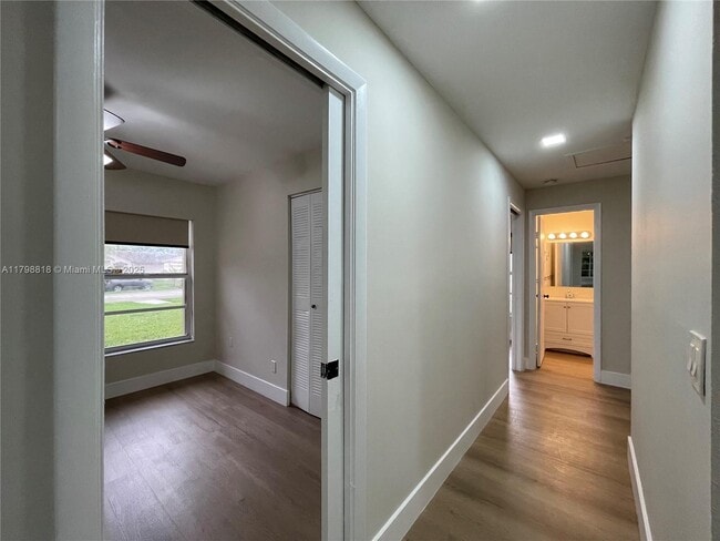 Building Photo - 16876 SW 5th Way