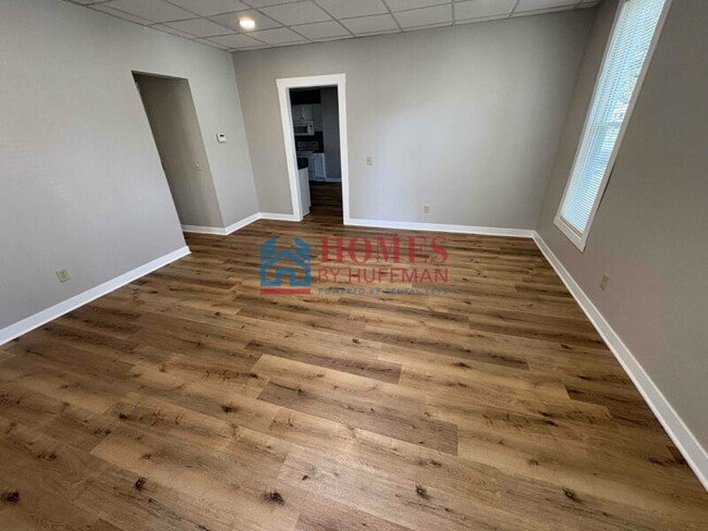 Building Photo - Two Bedroom Home For Rent | Located in Mt. Vernon, IN