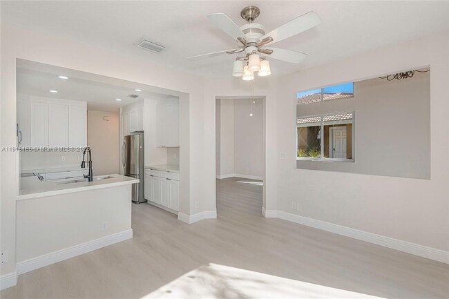 Building Photo - 15848 SW 12th St