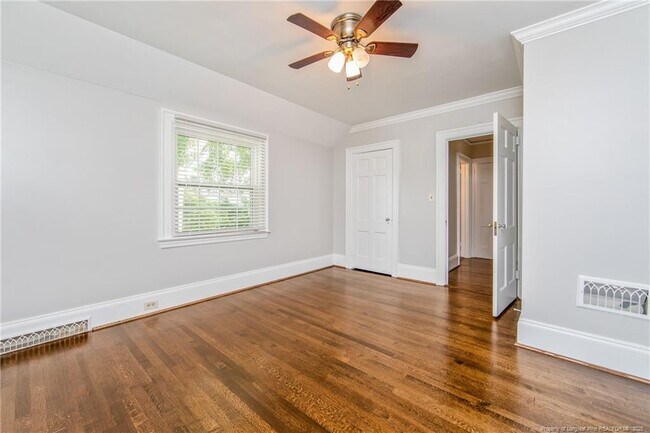 Building Photo - 220 Bradford Ave