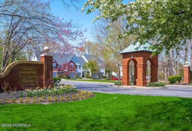 Building Photo - 69 Daniele Dr