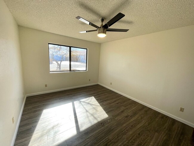 Building Photo - Newly Remodeled 3 Bedroom Home off of Hancock Rd!