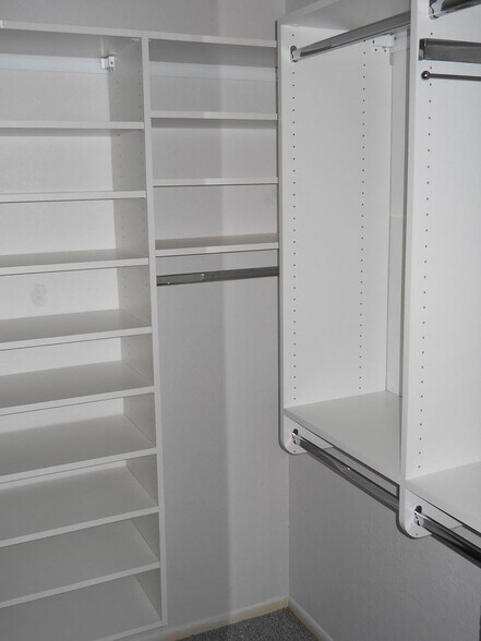 closet organizer - 7353 122nd Way