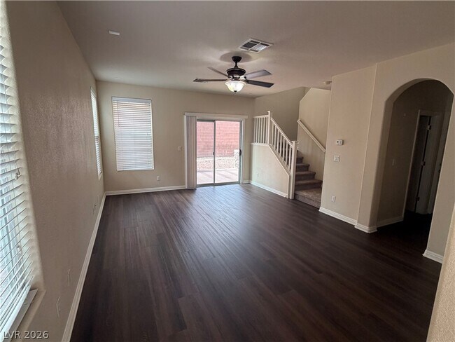 Building Photo - 7213 Madarang Ave