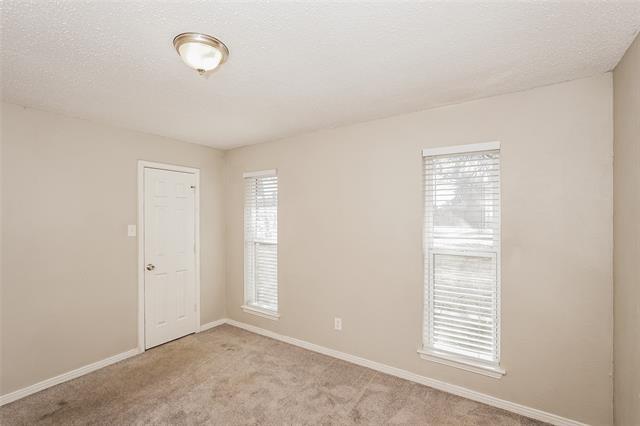 Building Photo - 827 San Juan Dr