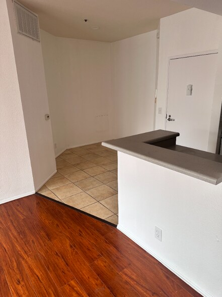 Building Photo - 444 S Occidental Blvd