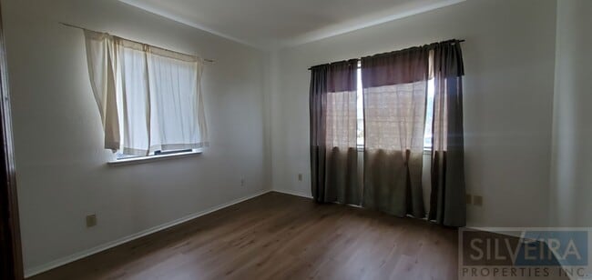 Building Photo - Cozy 2 bedroom 2 Bath home in Guadalupe
