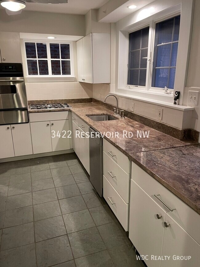 Building Photo - 3422 Reservoir Rd NW