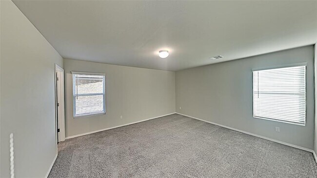 Building Photo - 4325 Umbria Rd