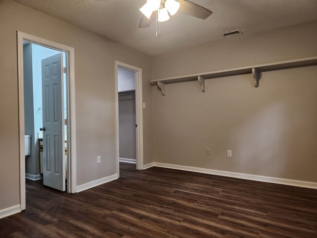Building Photo - **Available June 1st ** Newly Remodeled 2 ...