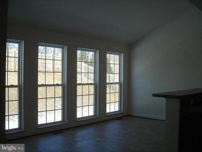 Building Photo - 11225 Suffolk Dr
