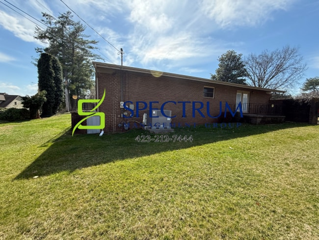 Building Photo - 828 Andy St