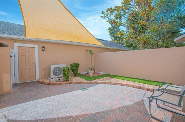 Building Photo - 9635 Fenrose Terrace