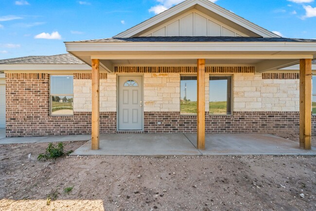 Building Photo - Country Living In Roosevelt ISD!