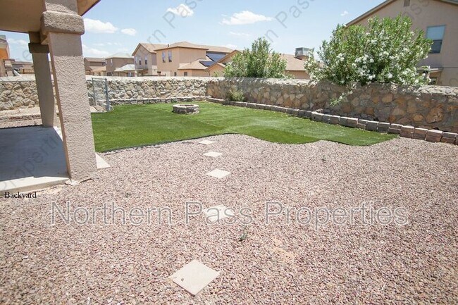 Building Photo - 11608 Mocha Dune Dr