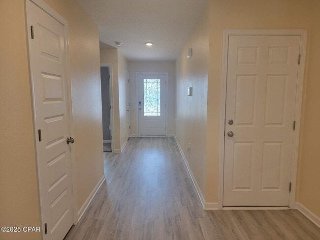 Building Photo - 6585 Slabinski Ln