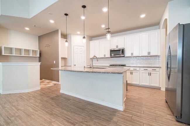 Building Photo - 23222 Ivory Sedge Trl