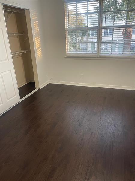 Building Photo - 9967 NW 56th Pl