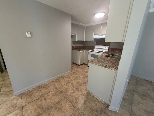 Building Photo - 124 Del Norte Ct