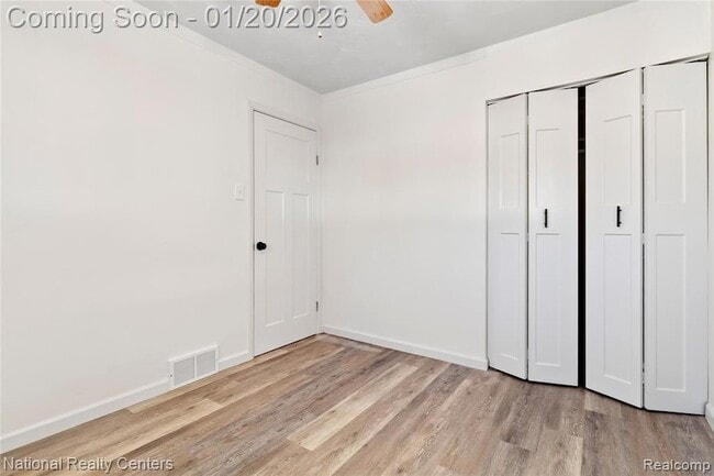 Building Photo - 29942 Avondale St