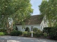 Building Photo - 33 Rittenhouse Rd