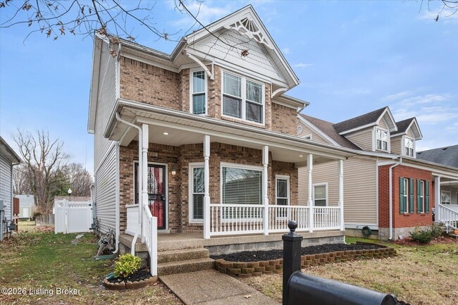 Building Photo - 1605 S 32nd St