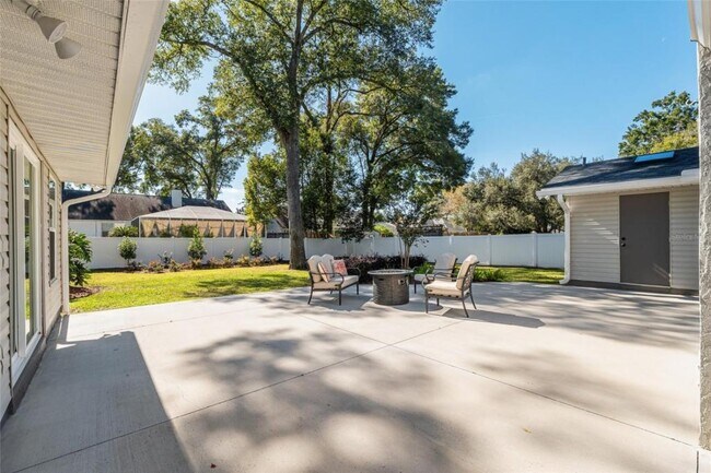 Building Photo - 4530 SE 14th St