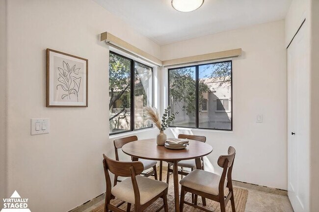 Building Photo - 15050 N Thompson Peak Pkwy