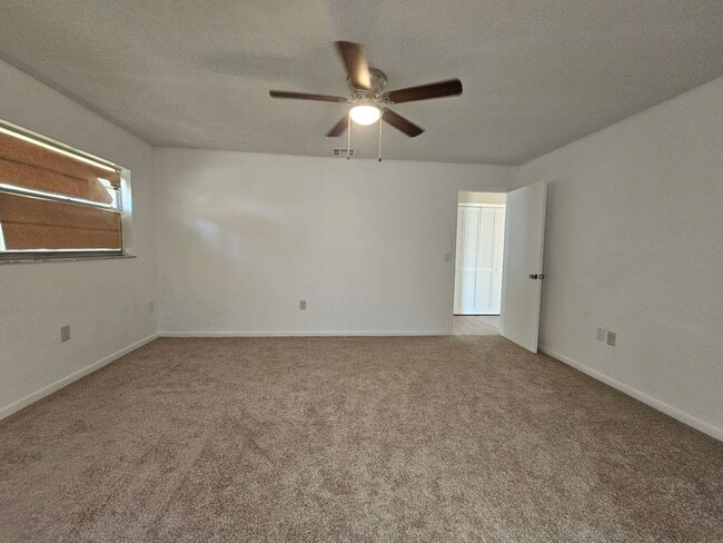 Building Photo - Coming Soon ~ Wonderfully Renovated 4-Bedroom, 2-Bath Home in Bel Aire Woods, Orlando