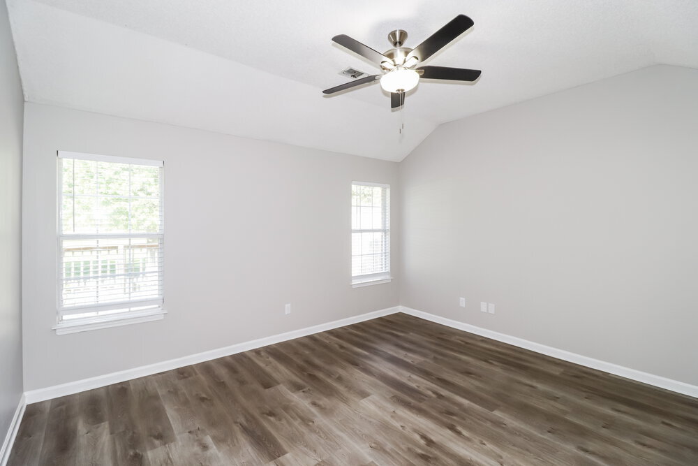 Building Photo - 9598 Daly Dr
