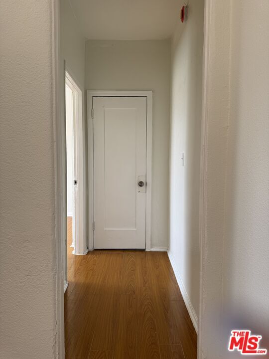 Building Photo - 920 S Hobart Blvd