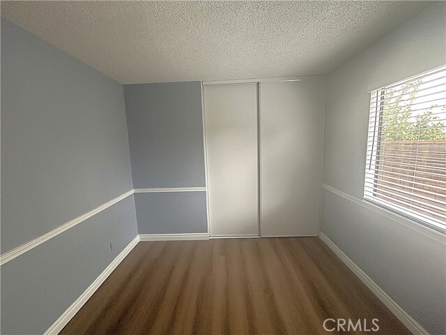 Building Photo - 2320 Songbird Ln