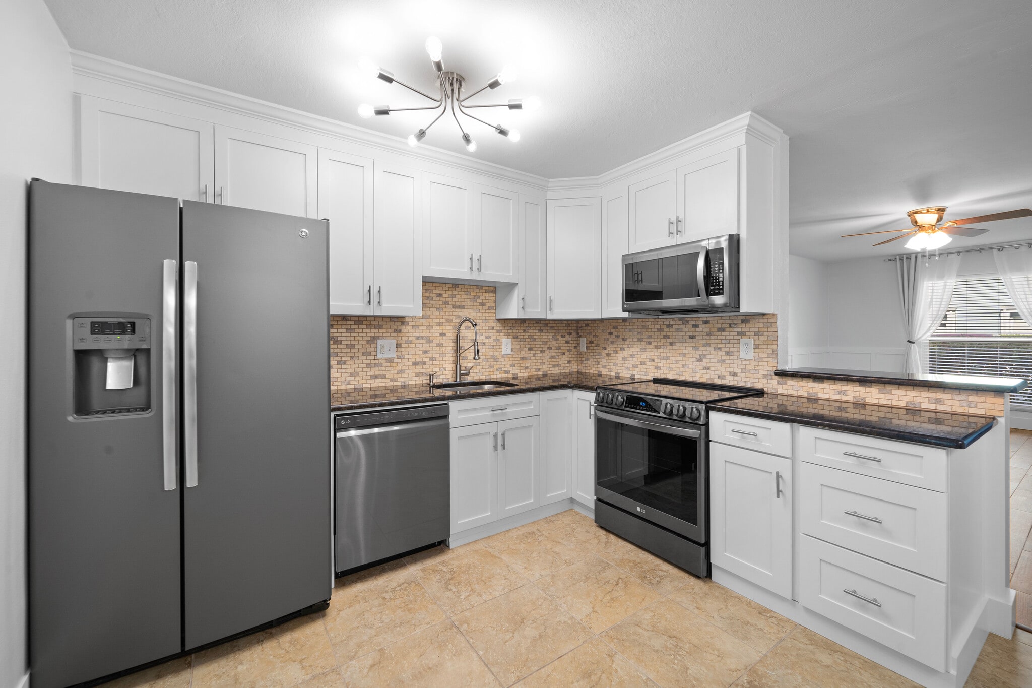 Building Photo - 11816 Cypress Hill Cir