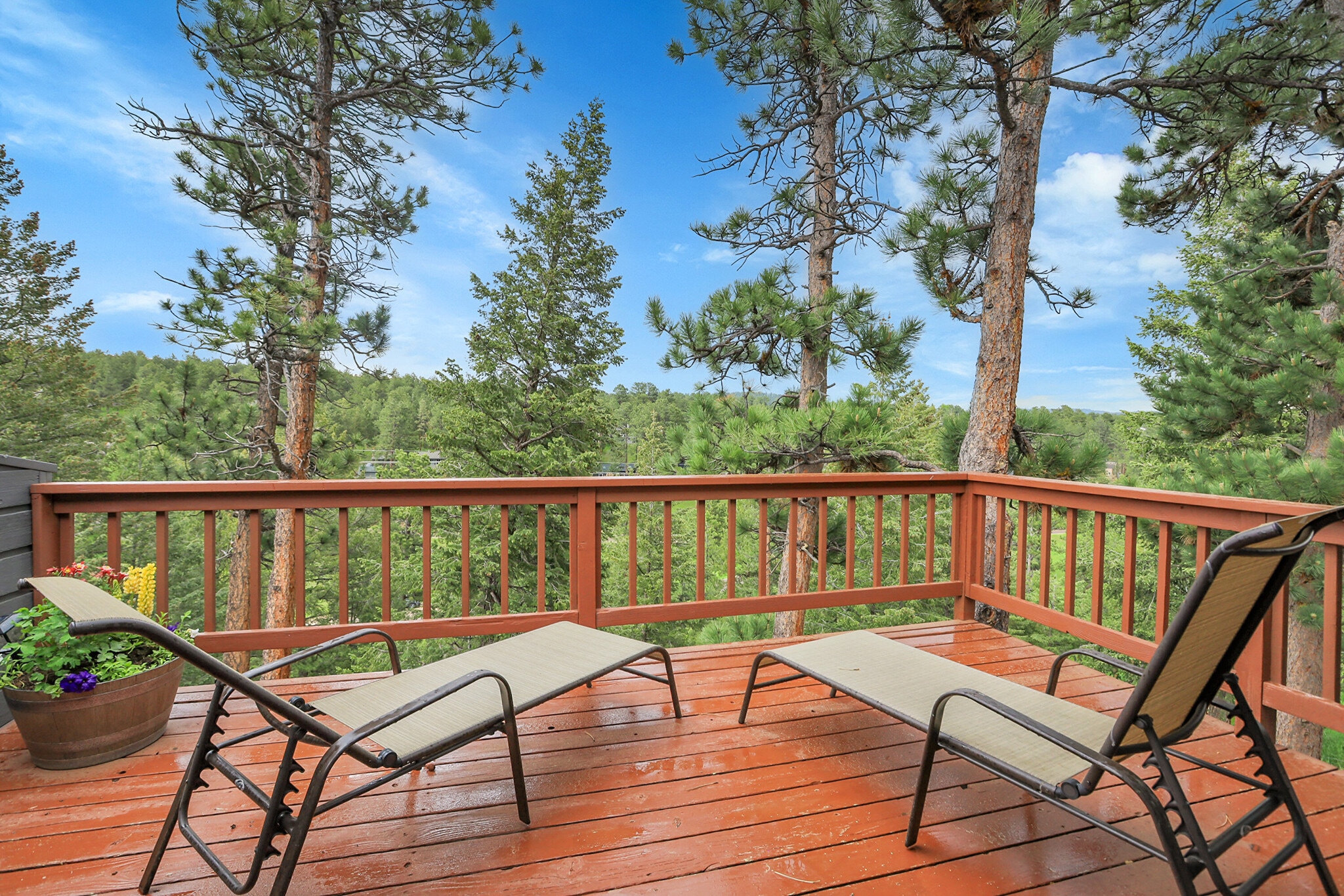 Balcony - 30273 Conifer Rd