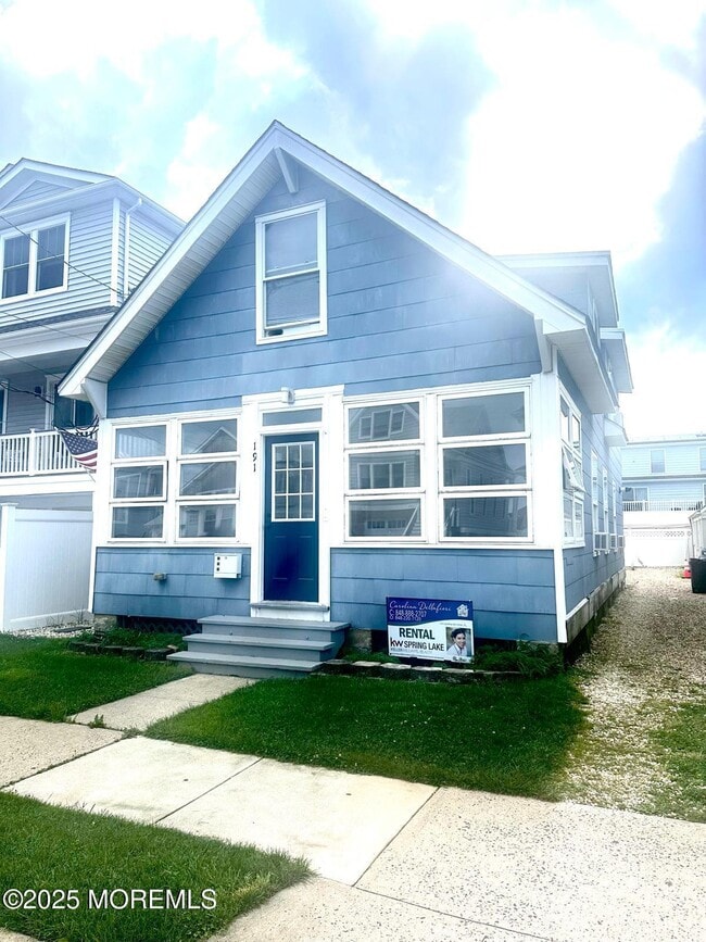 Primary Photo - 191 3rd Ave