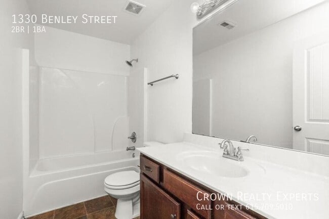 Building Photo - 1330 Benley St