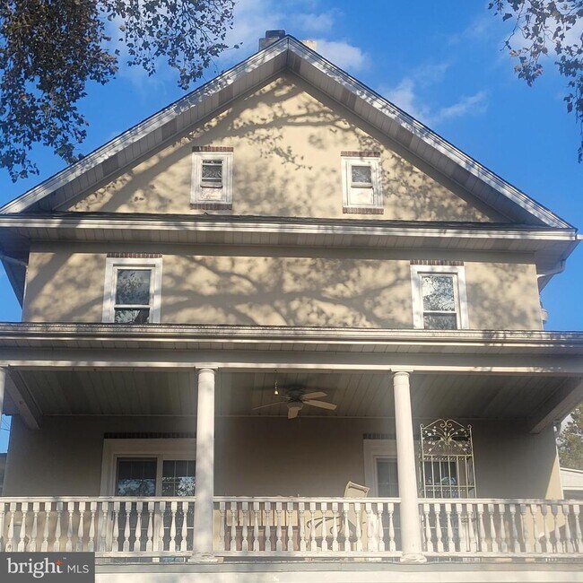 Building Photo - 554 Blackhorse Hl Rd