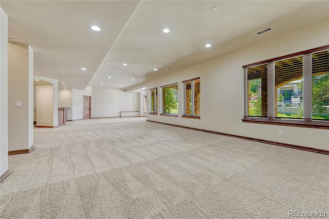 Building Photo - 1622 Ave Del Sol