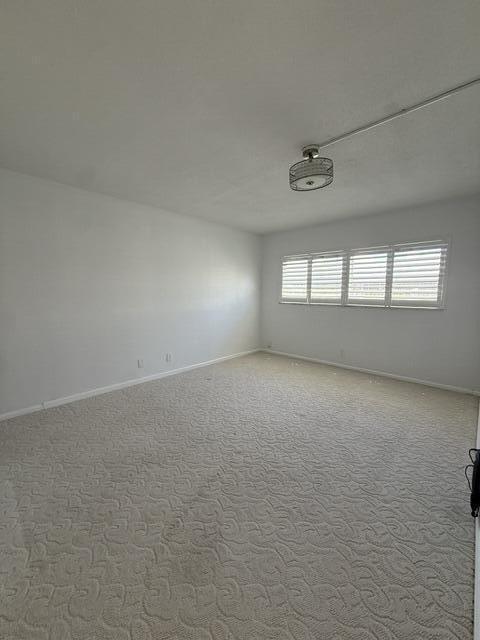 Building Photo - 29 Yacht Club Dr
