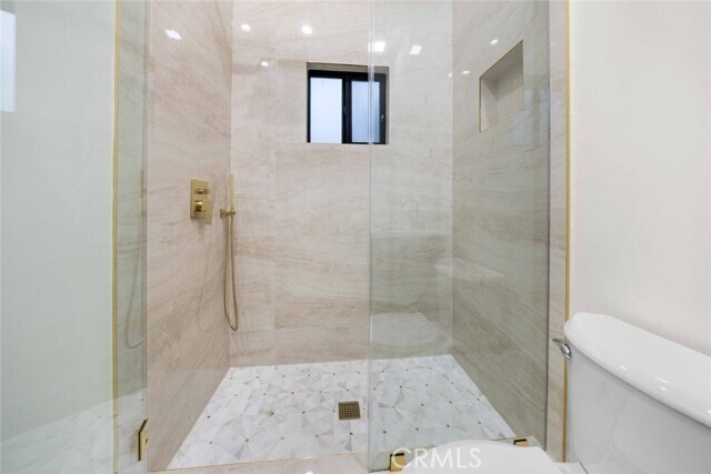 Building Photo - 1324 Winchester Ave