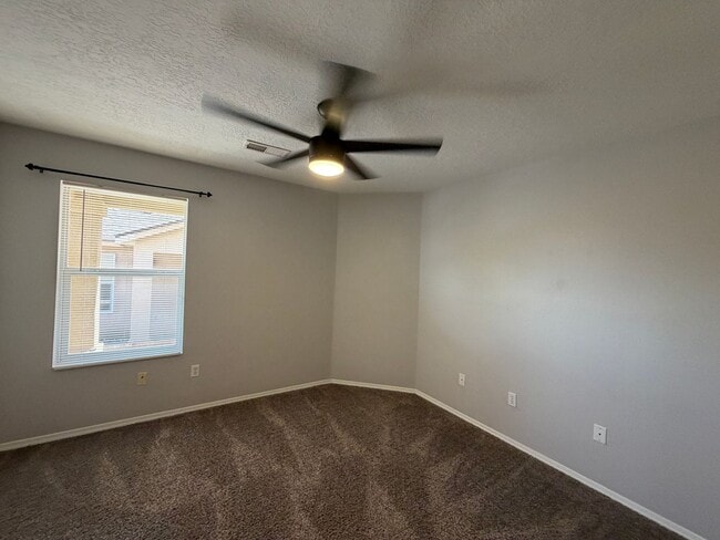 Building Photo - 10601 Rio Del Sole Ct NW