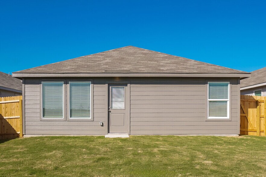 Building Photo - 1826 Musk Rose