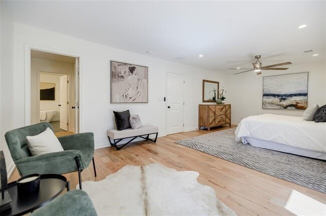 Building Photo - 3154 N Druid Hills Rd