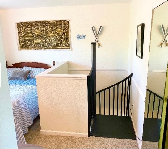 Bedroom with large closet - 372 Chaucer Dr