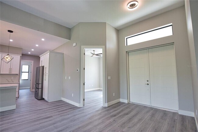 Building Photo - 3637 Petunia Terrace