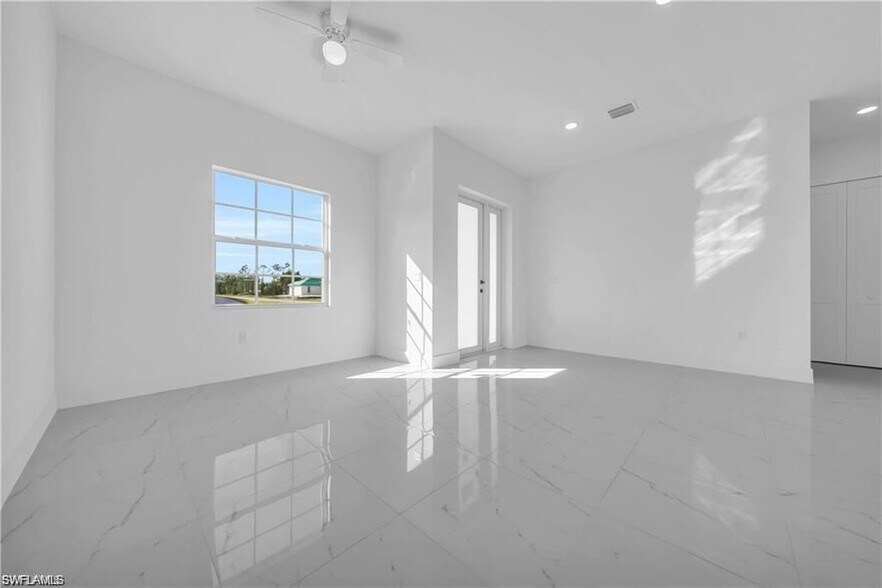 Building Photo - 3311 11th St W