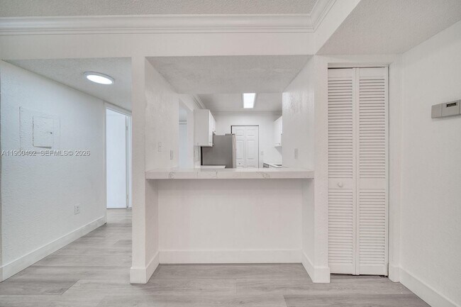 Building Photo - 10795 SW 108th Ave