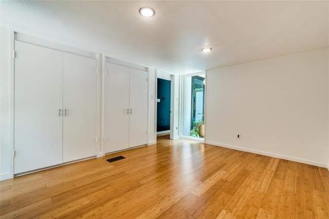 Building Photo - 1502 Oak Glen Trail